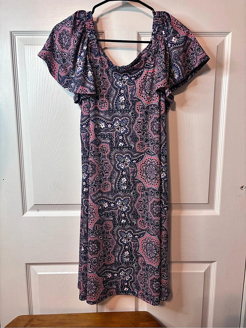 Signature by Robbie Bee Paisley Midi Dress in Blue & Pink Like New